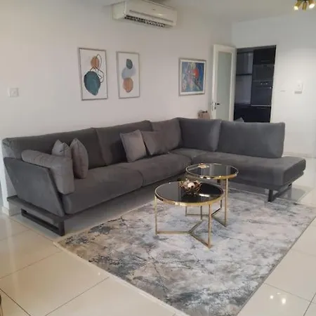 Chapo 2 Bedrooms